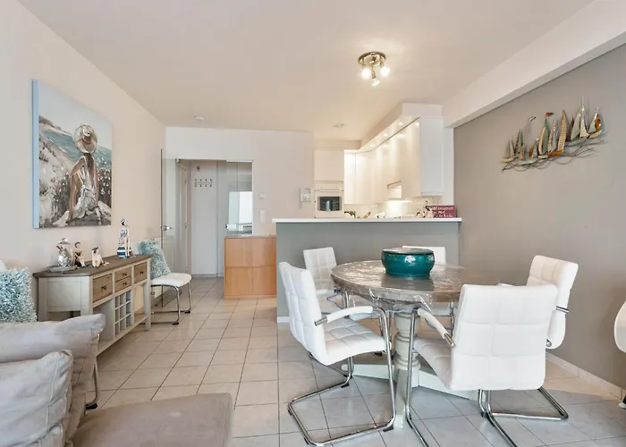 Apartmán In By The *